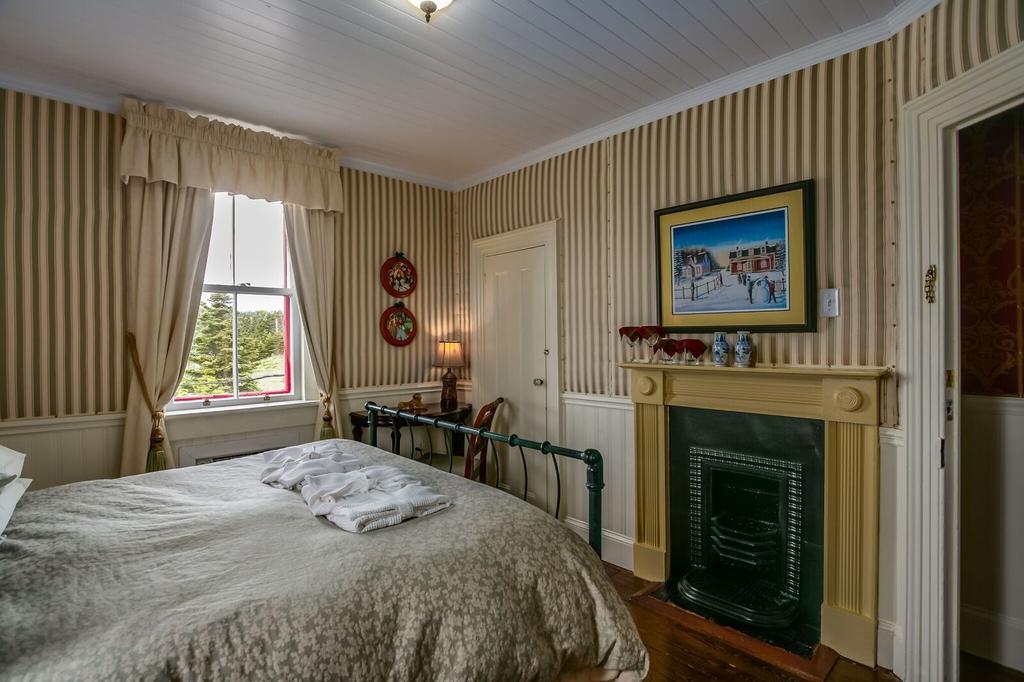George House Heritage Bed And Breakfast Dildo Eksteriør billede