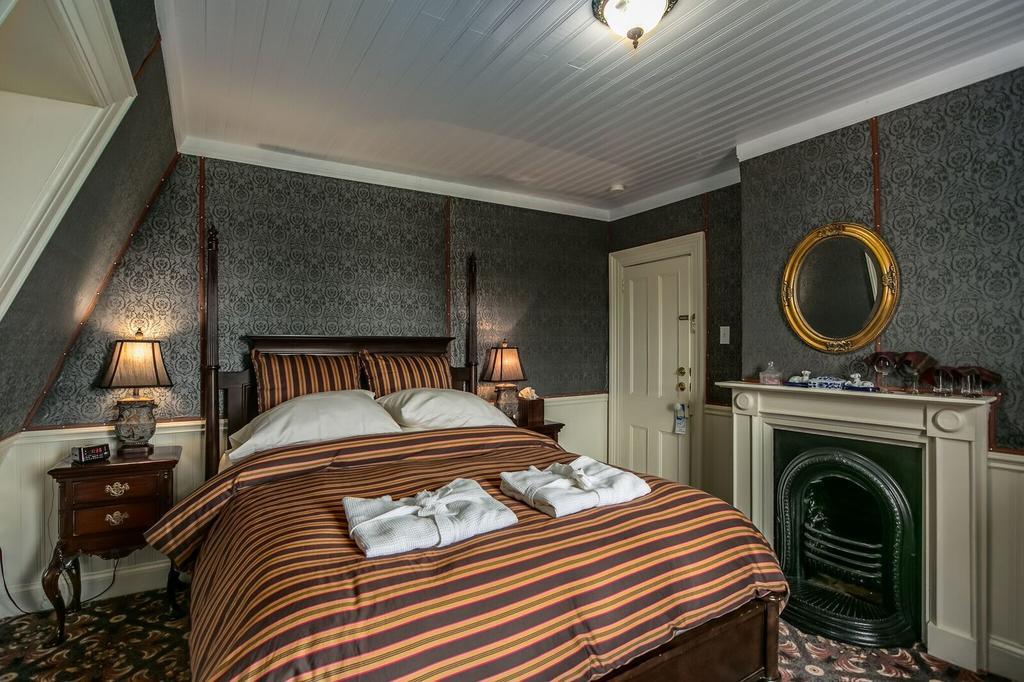 George House Heritage Bed And Breakfast Dildo Eksteriør billede